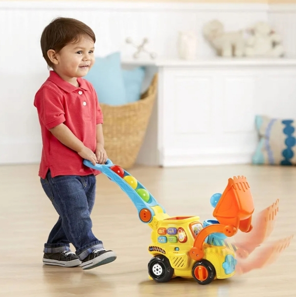 VTech Pop-a-Balls Push and Pop Bulldozer – Yellow - Picture 2 of 7